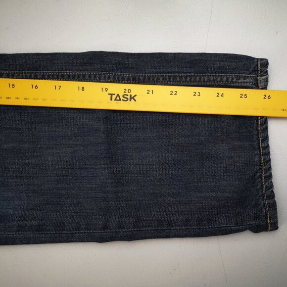 Levi's 513 Men's Size 33 Waist Medium Wash Straight Leg Blue Jeans - Picture 14 of 14